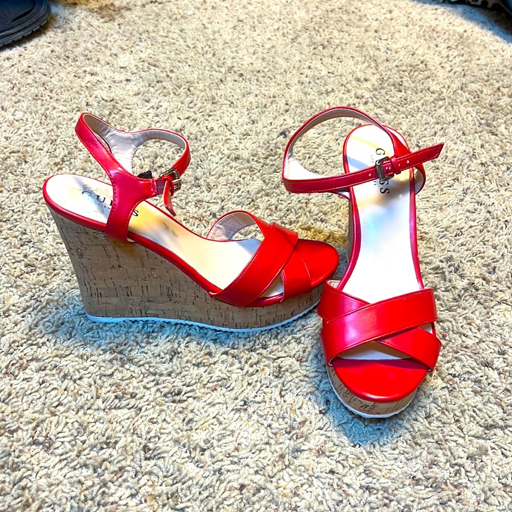 Guess red heels size 8 1/2
